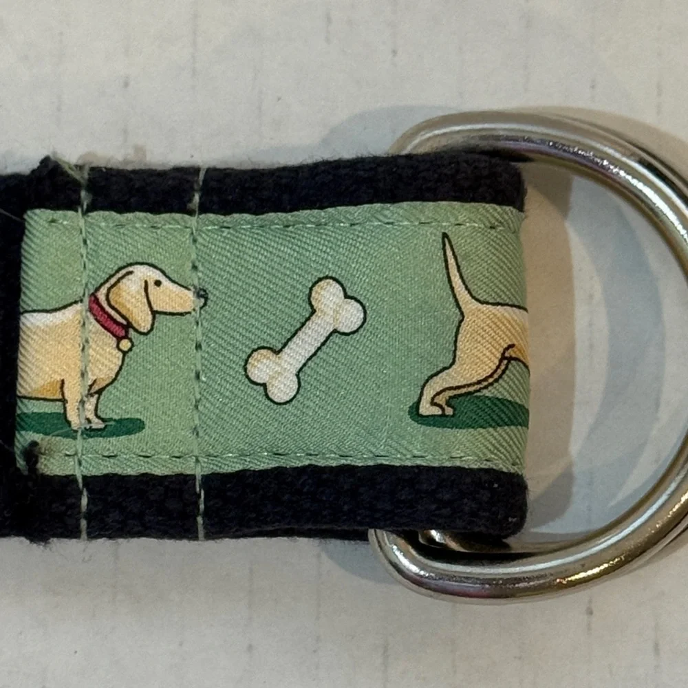 Vineyard Vines D Ring Dog and Bone Belt